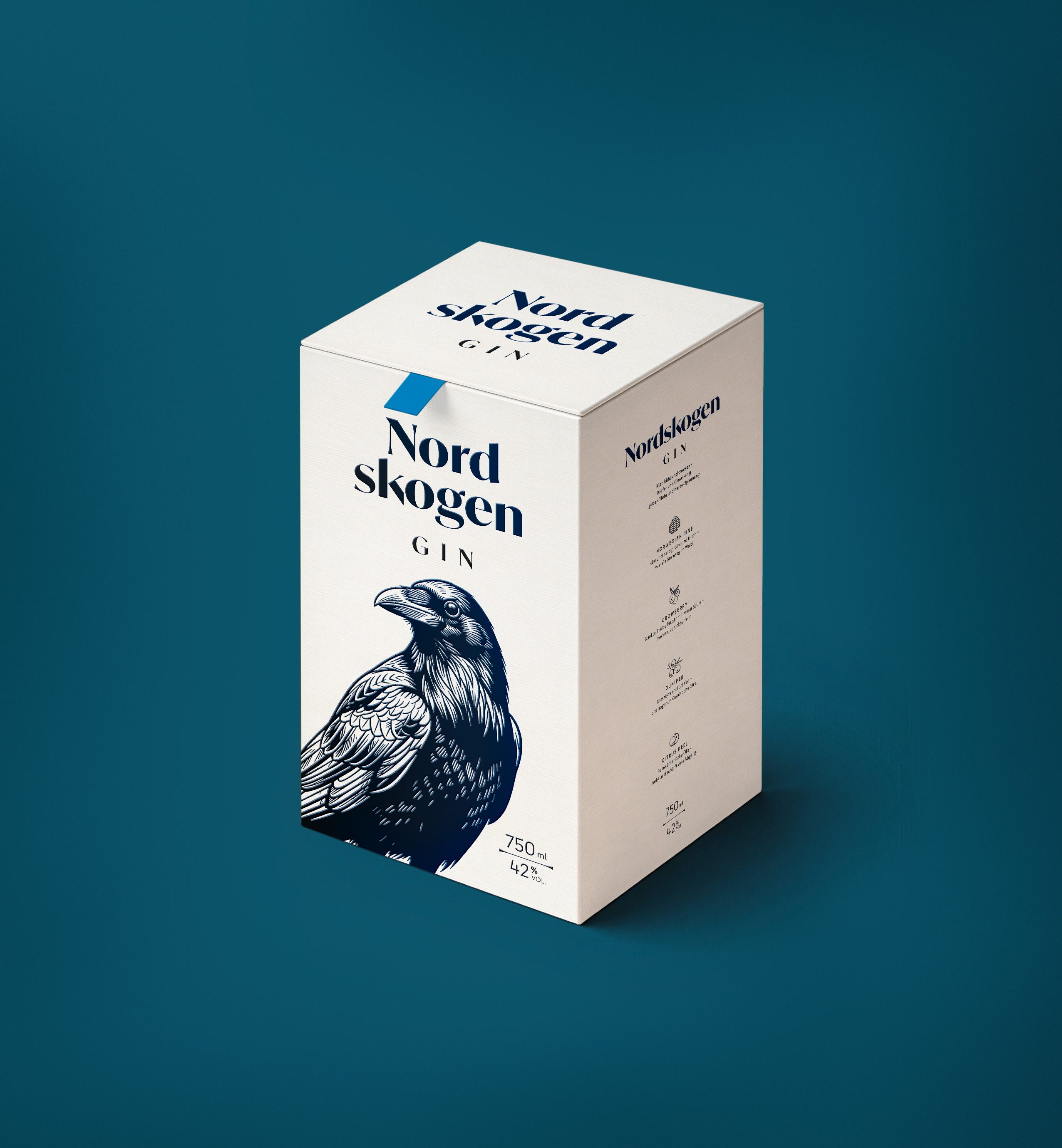 Nordskogen Gin Verpackung auf blauem Hintergrund
